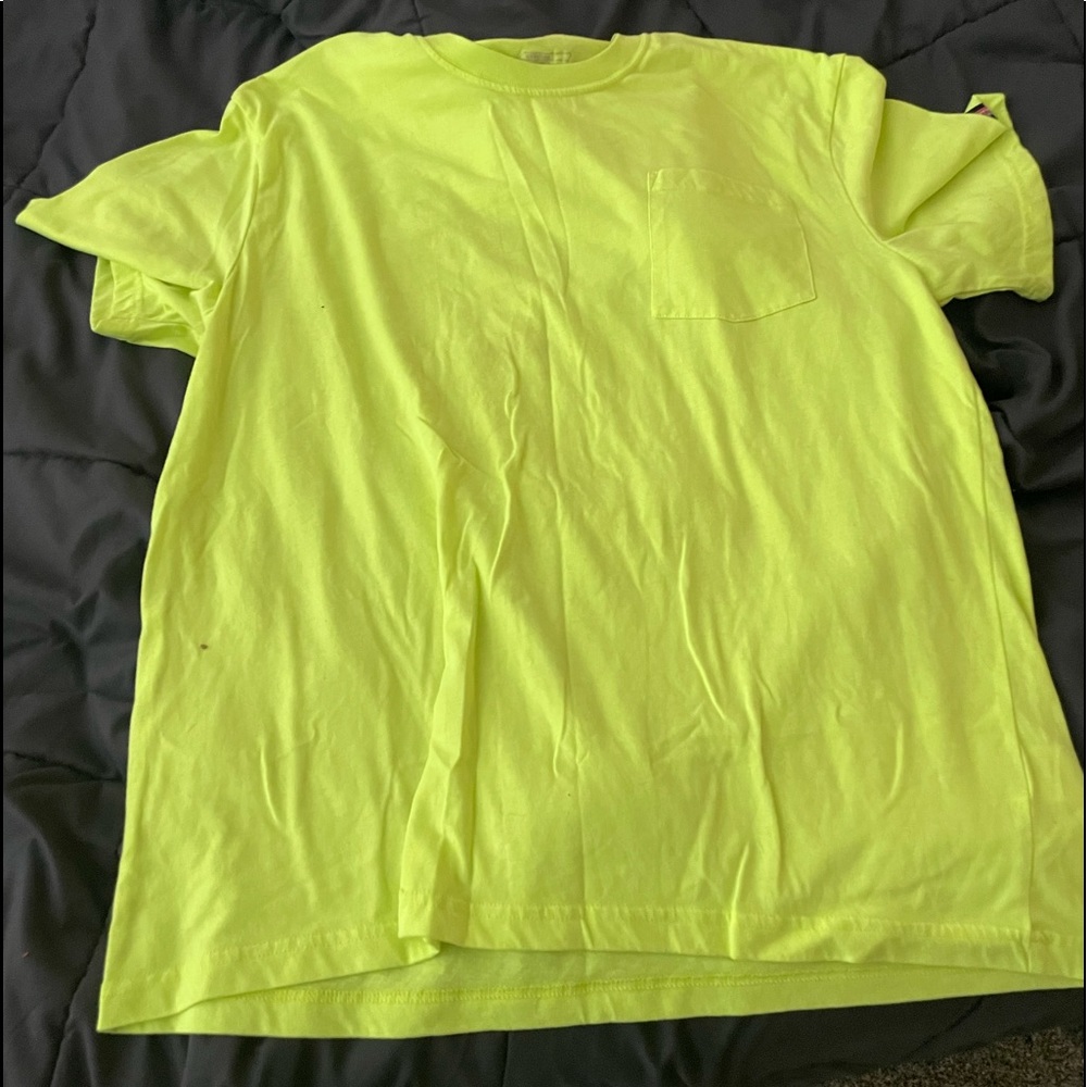 Neon green XL t-shirt with pocket
